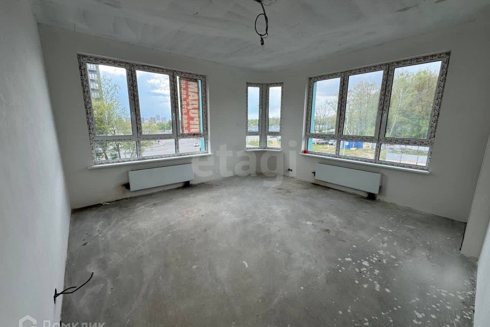 Продаётся 2-комнатная квартира, 61.8 м²