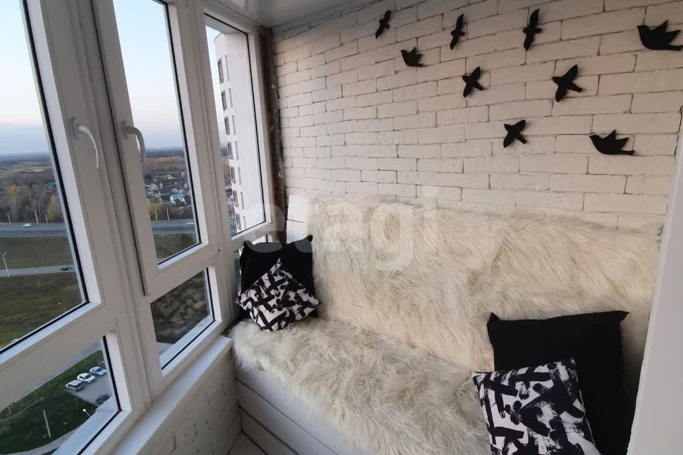 Продаётся 3-комнатная квартира, 67.8 м²