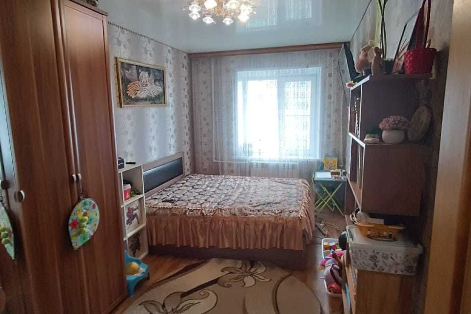 Продаётся 4-комнатная квартира, 88 м²