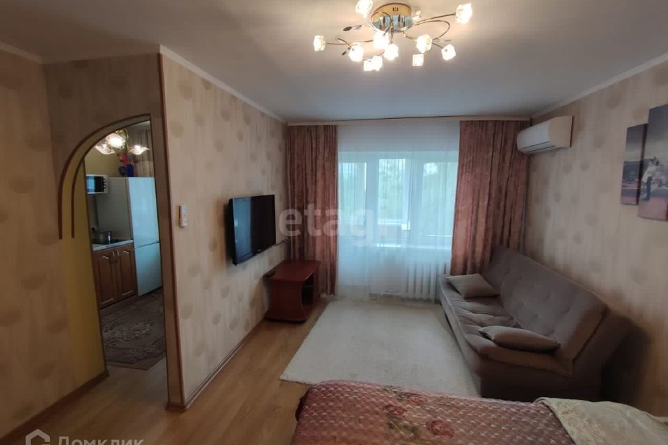 Продаётся 1-комнатная квартира, 30.4 м²