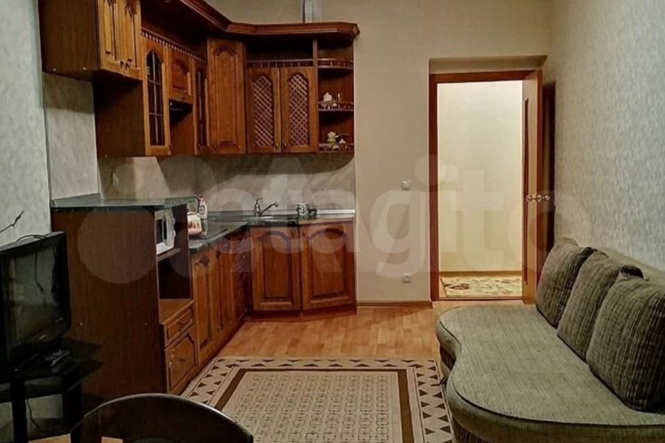 Продаётся 1-комнатная квартира, 55 м²