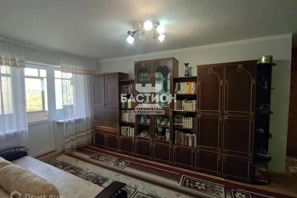 Продаётся 3-комнатная квартира, 60 м²