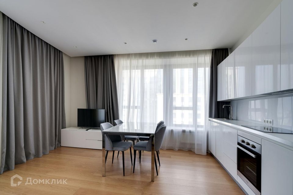 Сдаётся 2-комнатная квартира, 60 м²