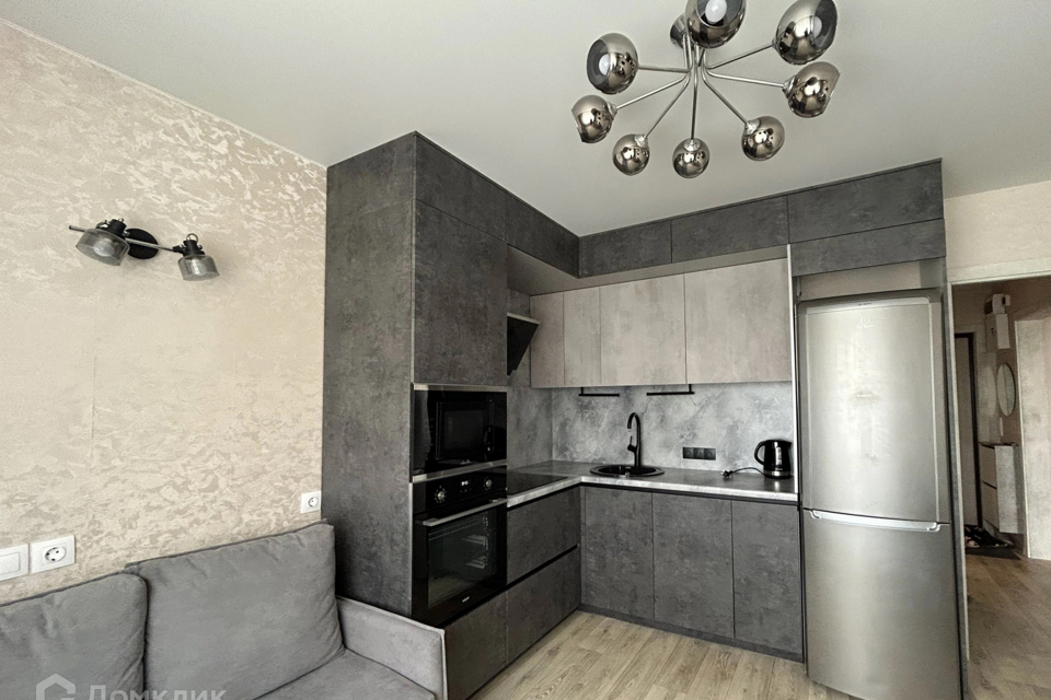 Продаётся 1-комнатная квартира, 42 м²