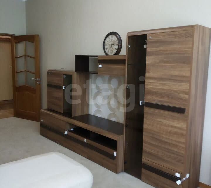 Продаётся 1-комнатная квартира, 42.9 м²