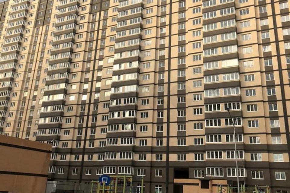 Продаётся 1-комнатная квартира, 41.8 м²