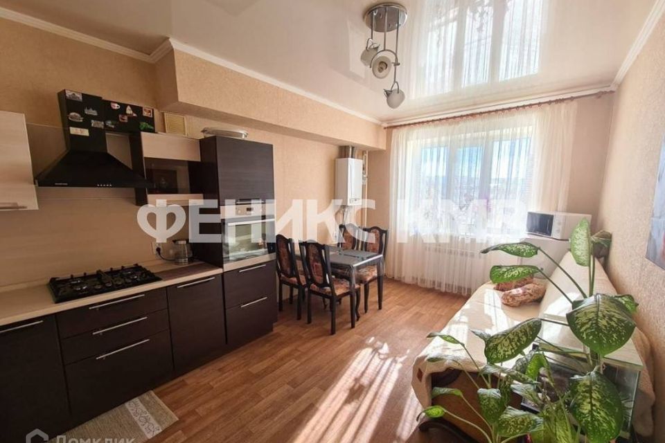 Продаётся 1-комнатная квартира, 47.7 м²