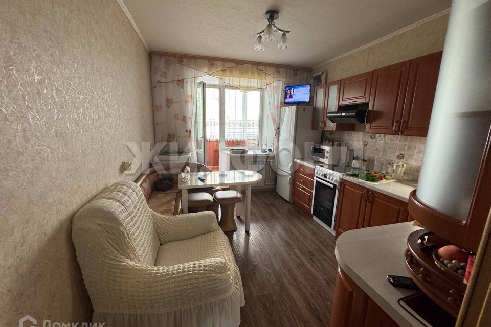 Продаётся 3-комнатная квартира, 74.7 м²