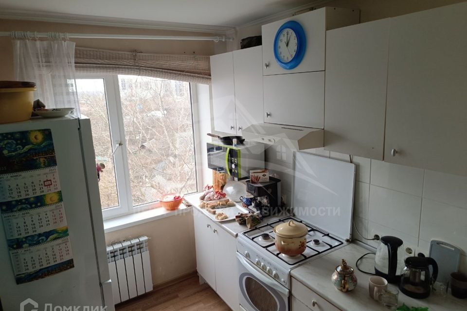 Продаётся 3-комнатная квартира, 52.9 м²