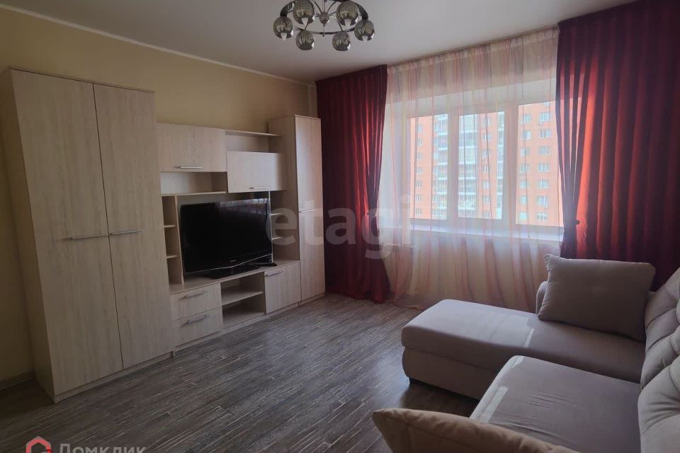 Сдаётся 1-комнатная квартира, 57 м²