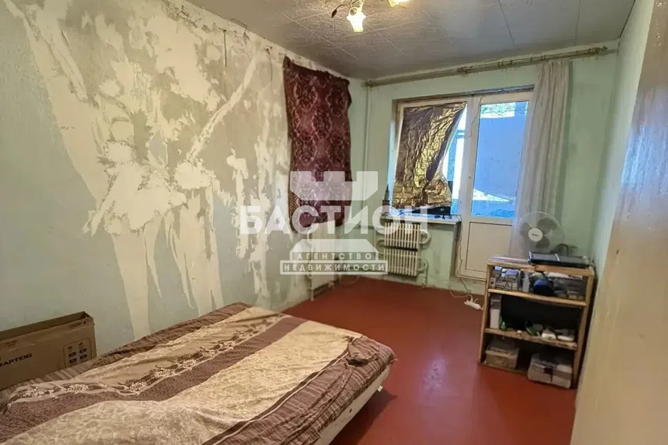 Продаётся 3-комнатная квартира, 69.8 м²