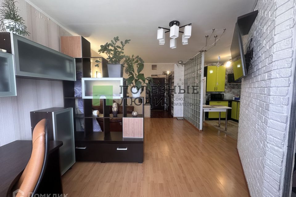 Продаётся 1-комнатная квартира, 45.2 м²