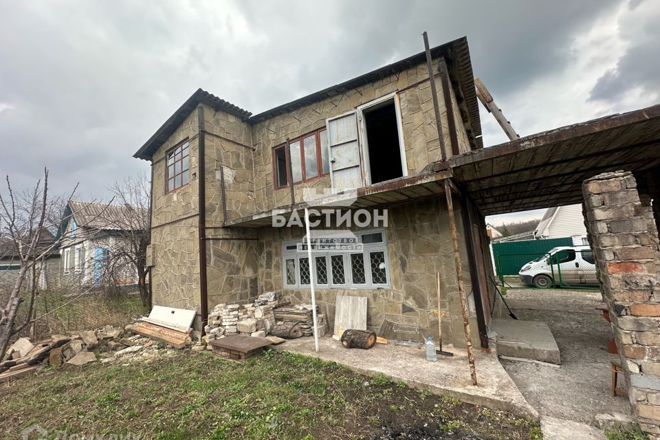 Продаётся 2-этажный дом, 60 м²