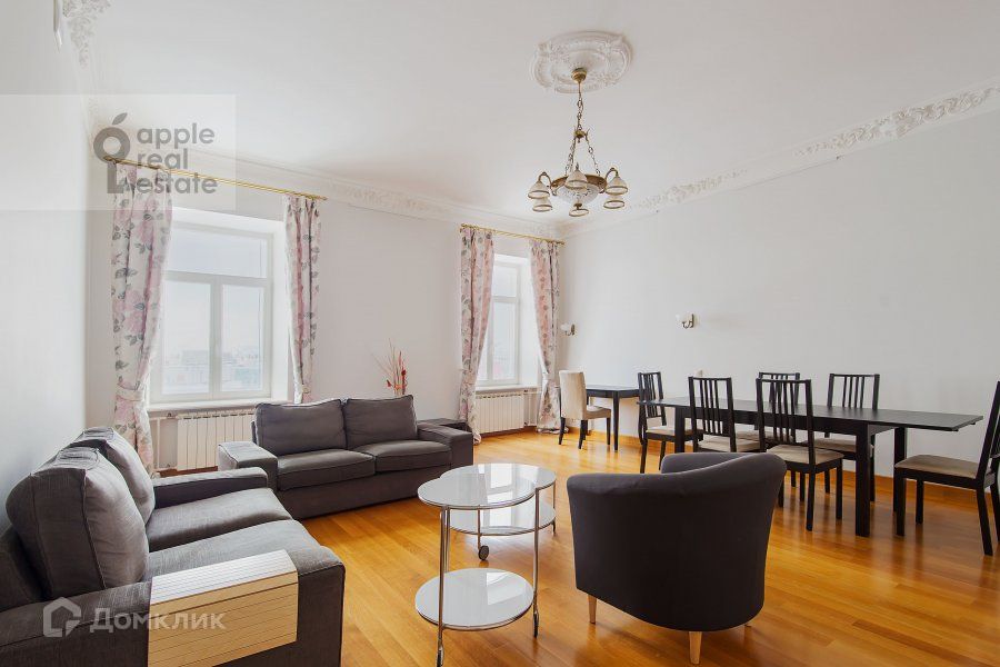 Сдаётся 4-комнатная квартира, 157 м²