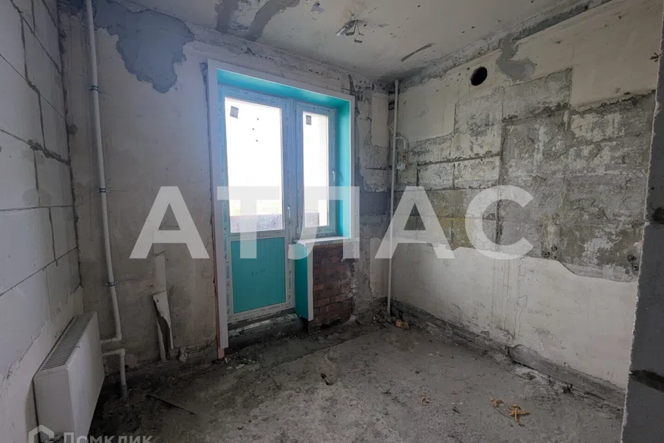Продаётся 4-комнатная квартира, 66.3 м²