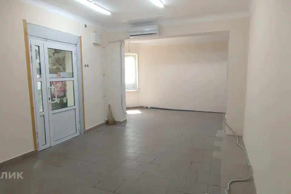 Продаётся торговое помещение, 80.9 м²