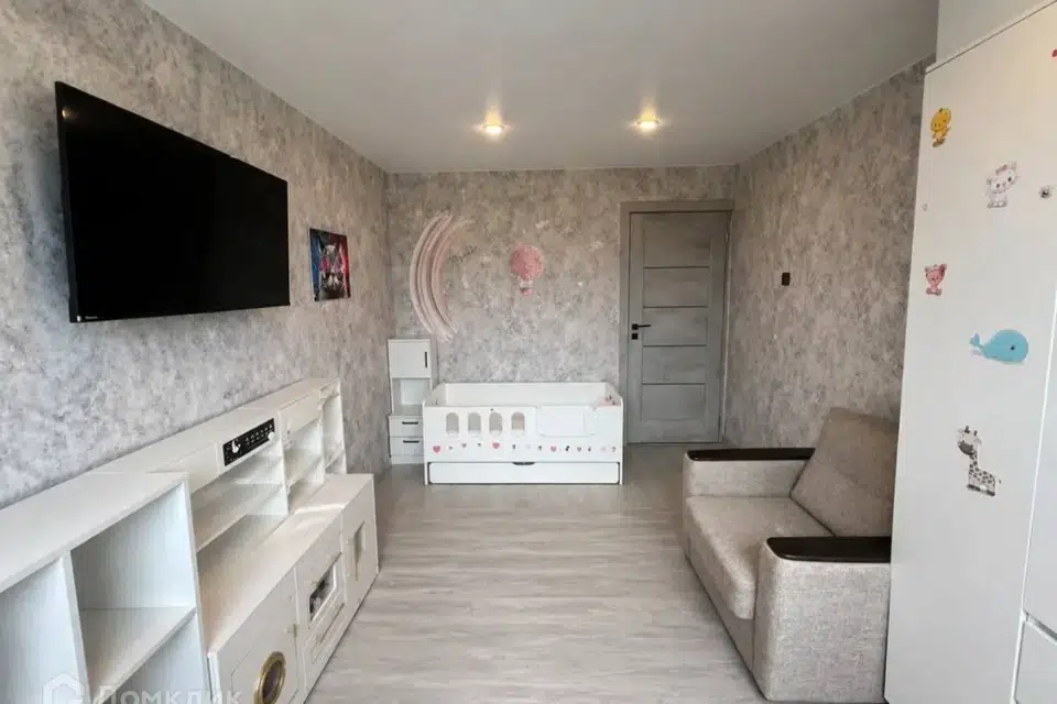 Продаётся 2-комнатная квартира, 43.8 м²