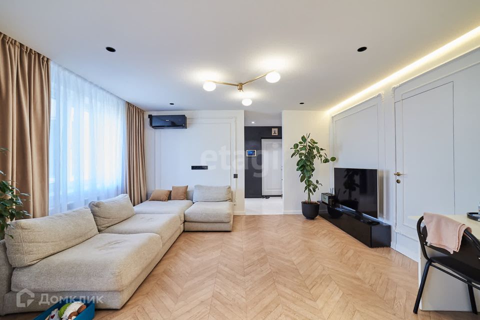 Продаётся 3-комнатная квартира, 75.4 м²