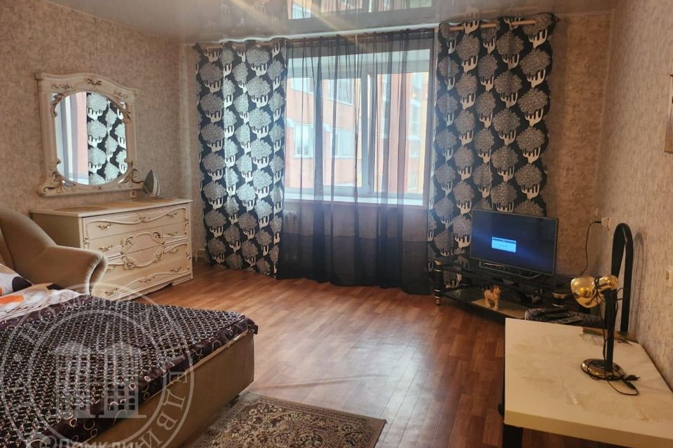 Сдаётся 1-комнатная квартира, 42 м²
