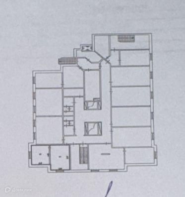 Продаётся 7-комнатная квартира, 322 м²