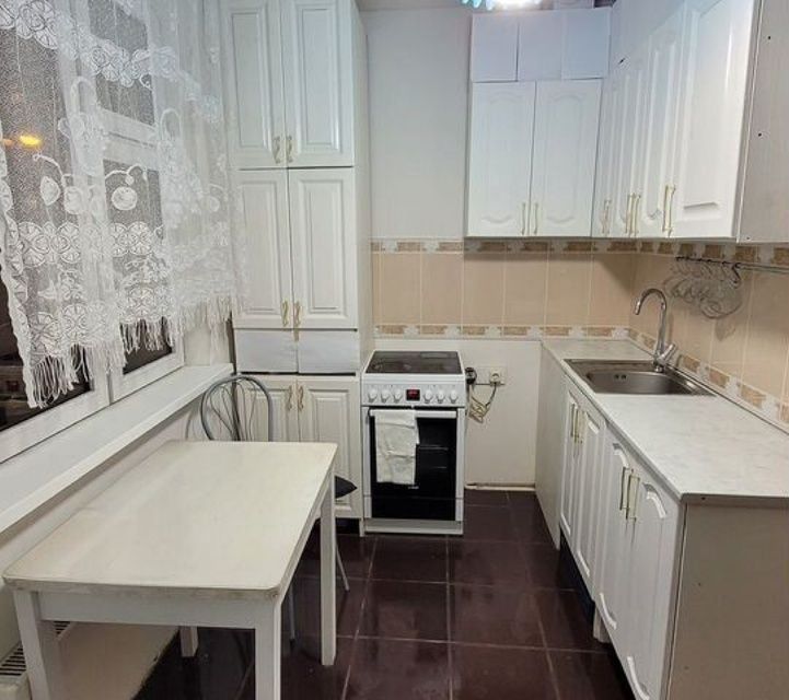 Продаётся 1-комнатная квартира, 37.4 м²