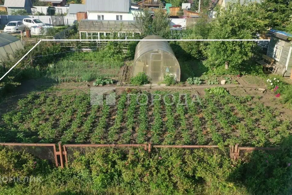 Продаётся участок, 3.9 сот., Садовый