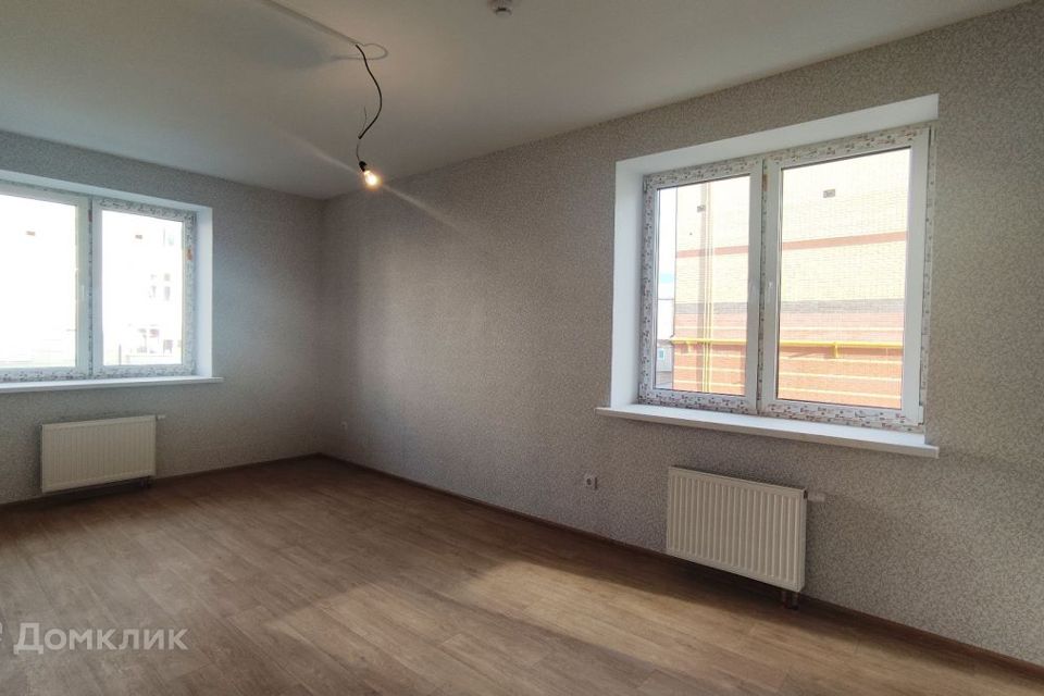 Продаётся 1-комнатная квартира, 42.6 м²