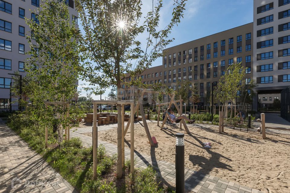 Продаётся 3-комнатная квартира, 77.2 м²