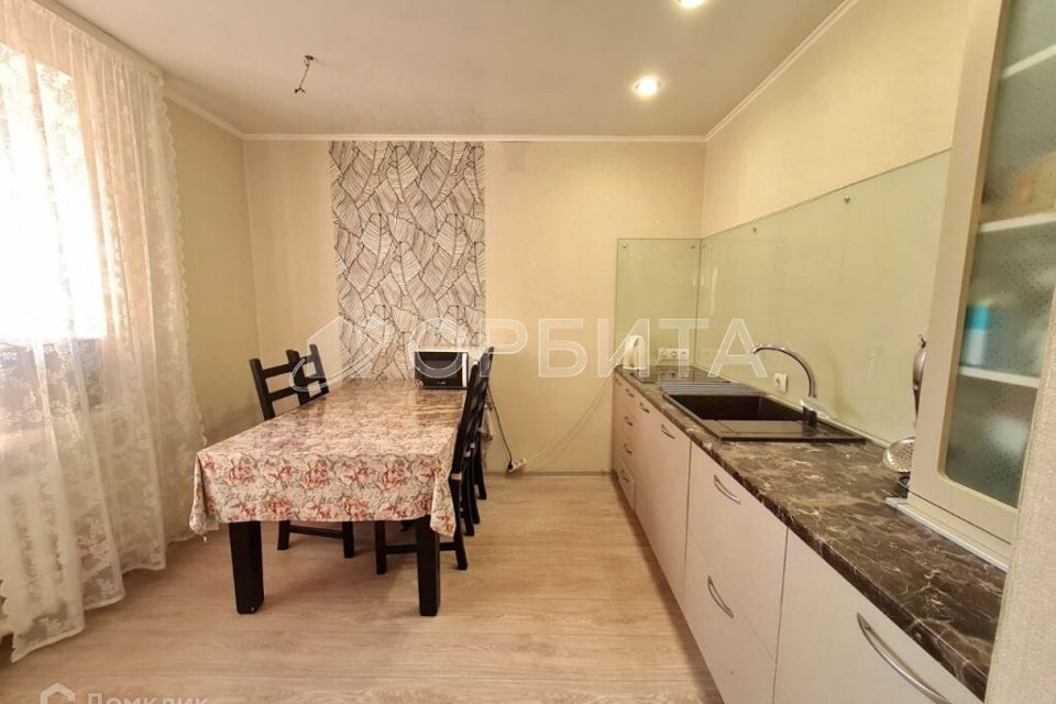 Продаётся 3-комнатная квартира, 64 м²