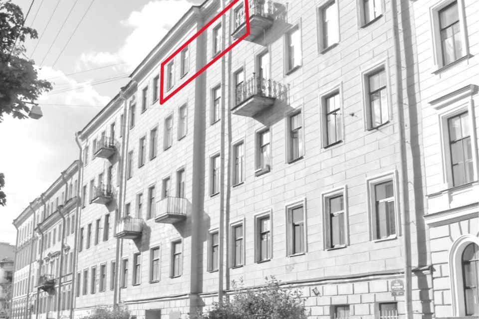 Продаётся 4-комнатная квартира, 112 м²