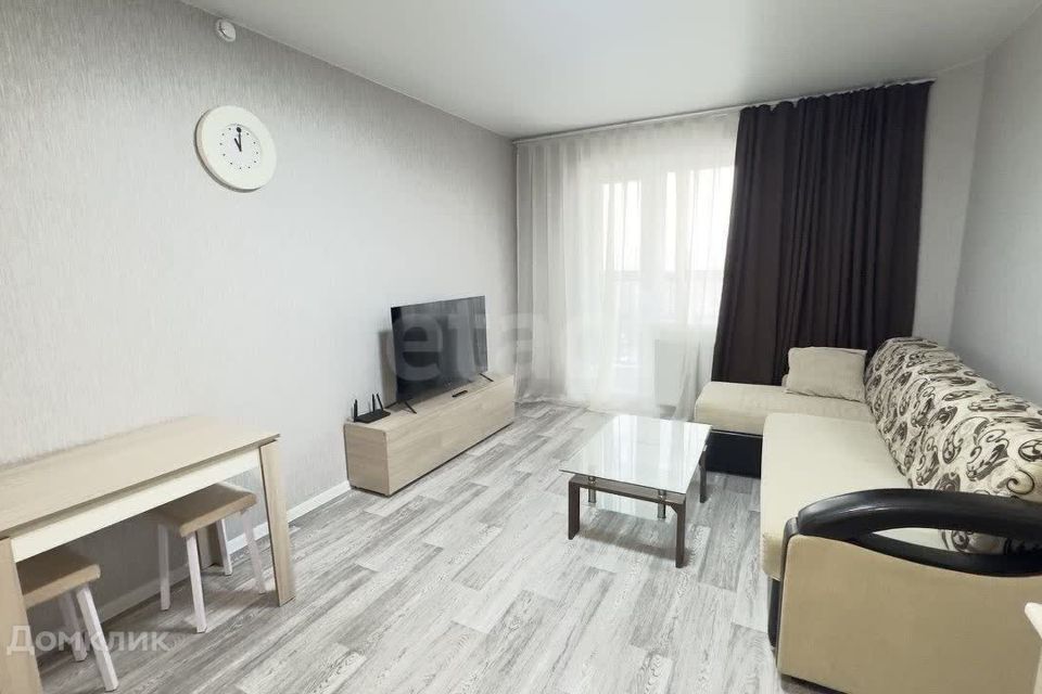Сдаётся 1-комнатная квартира, 55 м²