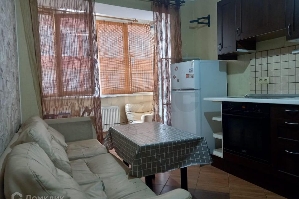 Продаётся 1-комнатная квартира, 41 м²
