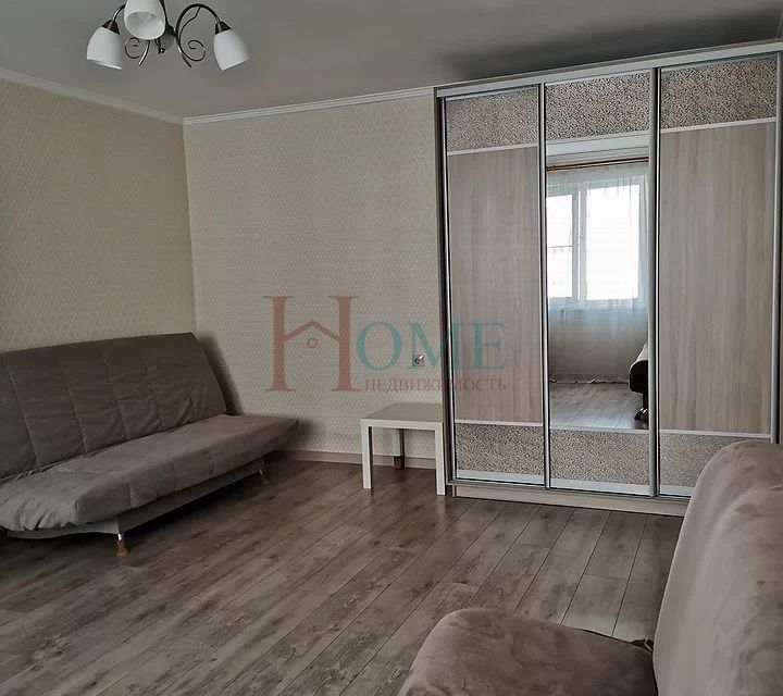 Сдаётся 1-комнатная квартира, 39 м²