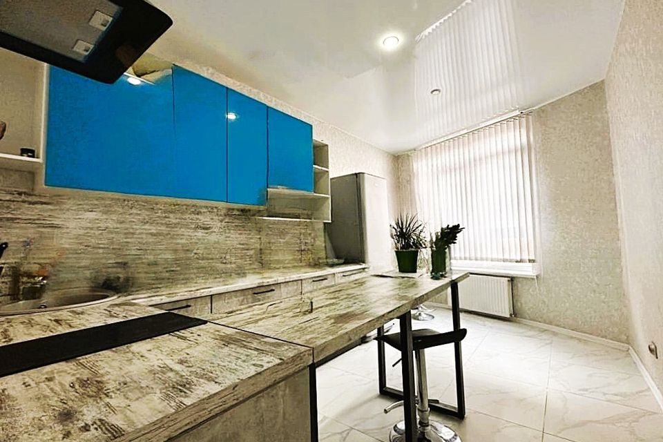 Продаётся 2-комнатная квартира, 73 м²