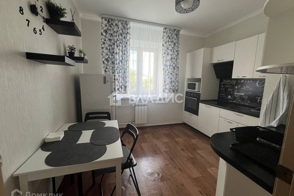 Продаётся 1-комнатная квартира, 32 м²