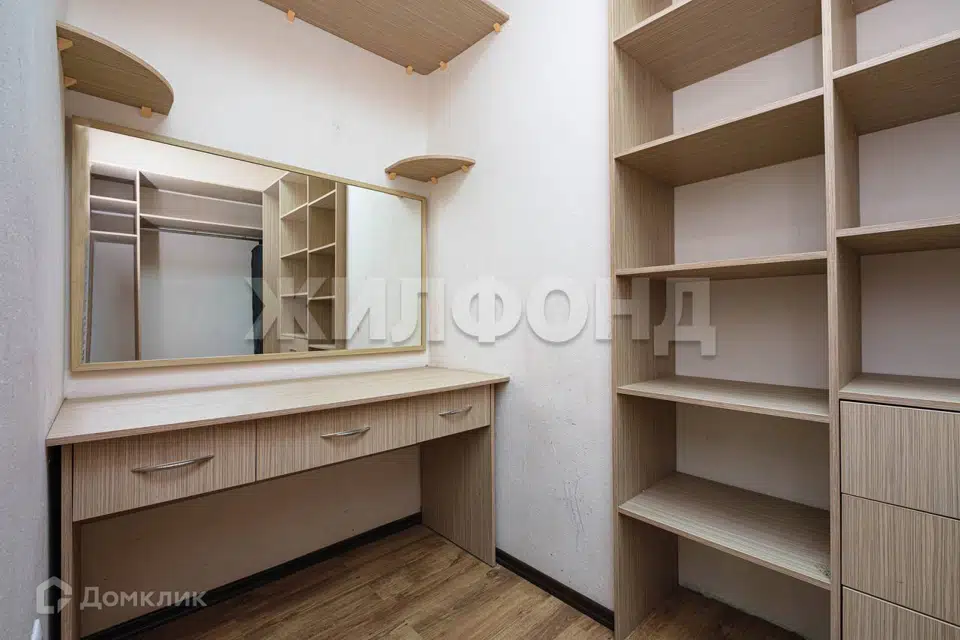 Продаётся 2-комнатная квартира, 65.8 м²