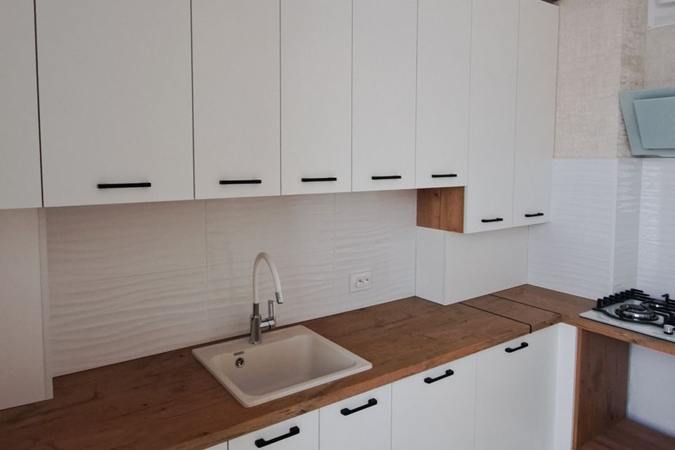 Продаётся 1-комнатная квартира, 41 м²
