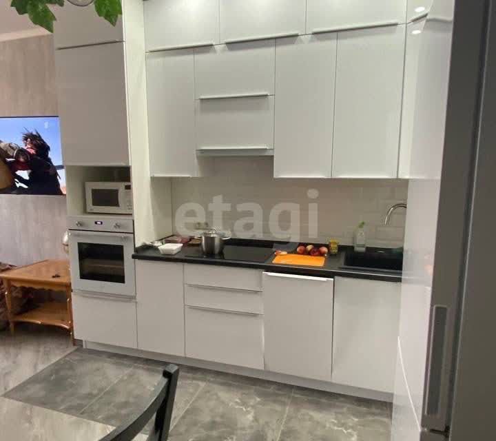 Продаётся 1-комнатная квартира, 32 м²