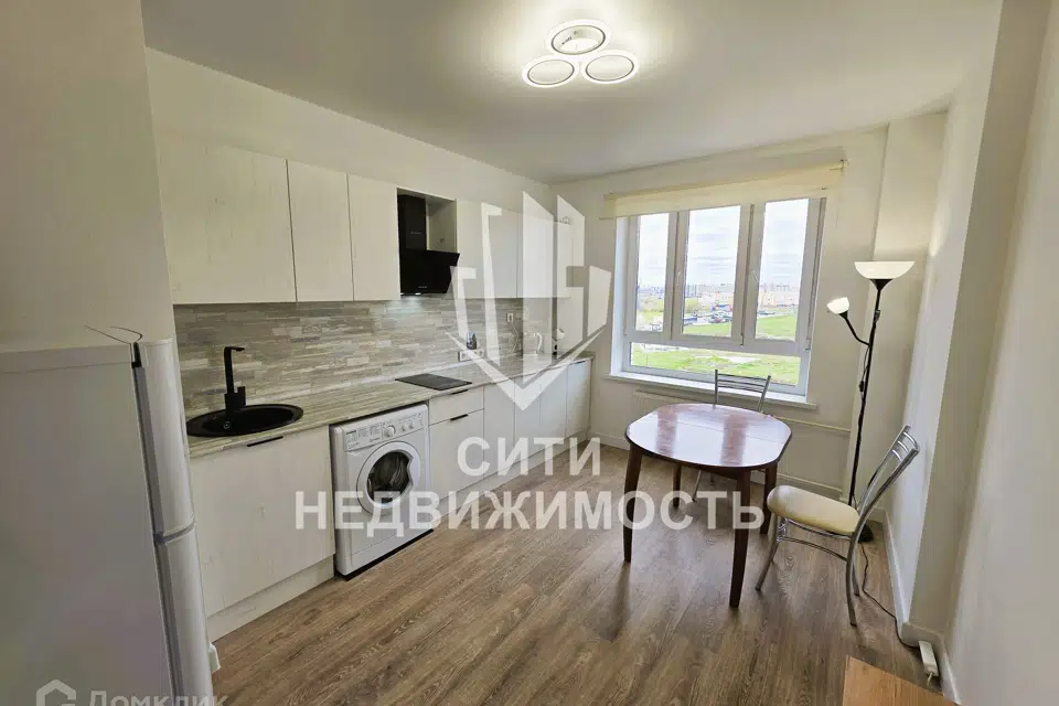 Продаётся 1-комнатная квартира, 38 м²