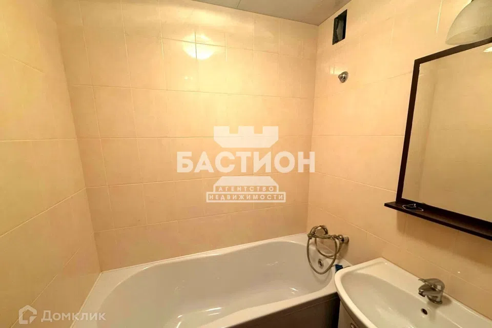 Продаётся 2-комнатная квартира, 52.7 м²
