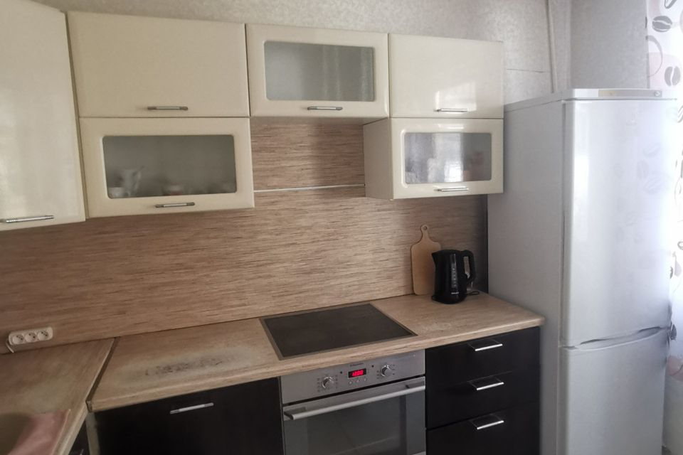 Продаётся 3-комнатная квартира, 70.5 м²