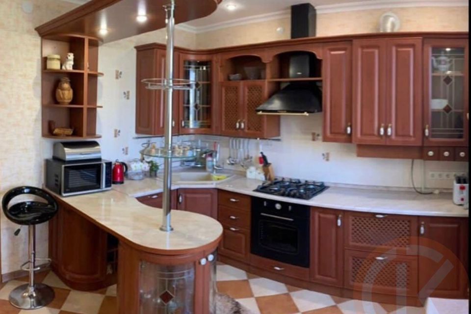 Продаётся 3-комнатная квартира, 75 м²