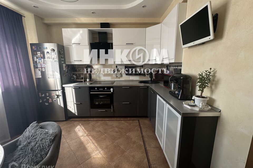 Продаётся 1-комнатная квартира, 46.4 м²