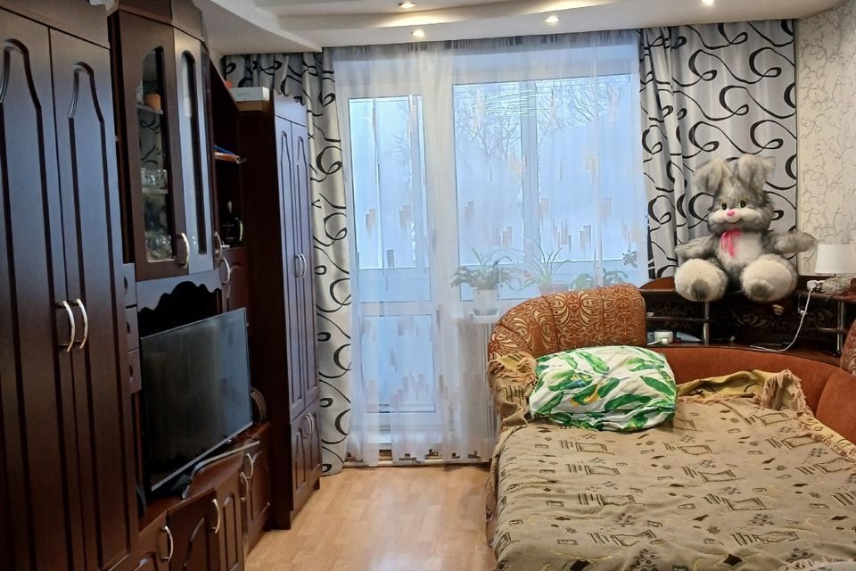 Продаётся 4-комнатная квартира, 69.9 м²