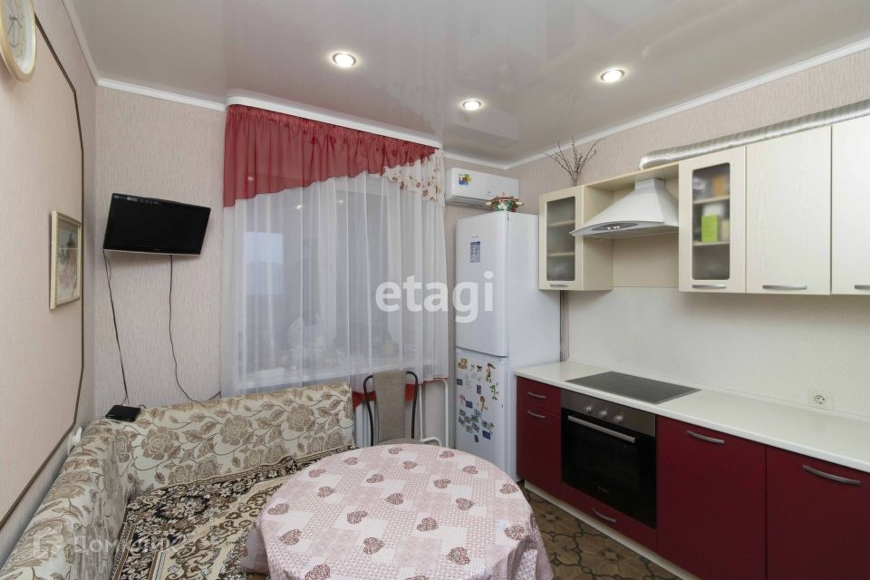Сдаётся 1-комнатная квартира, 38 м²