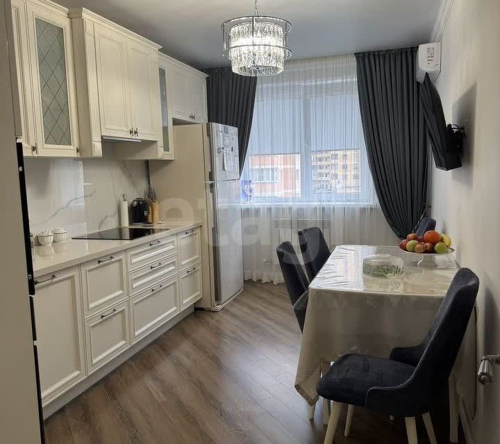 Продаётся 2-комнатная квартира, 72.9 м²