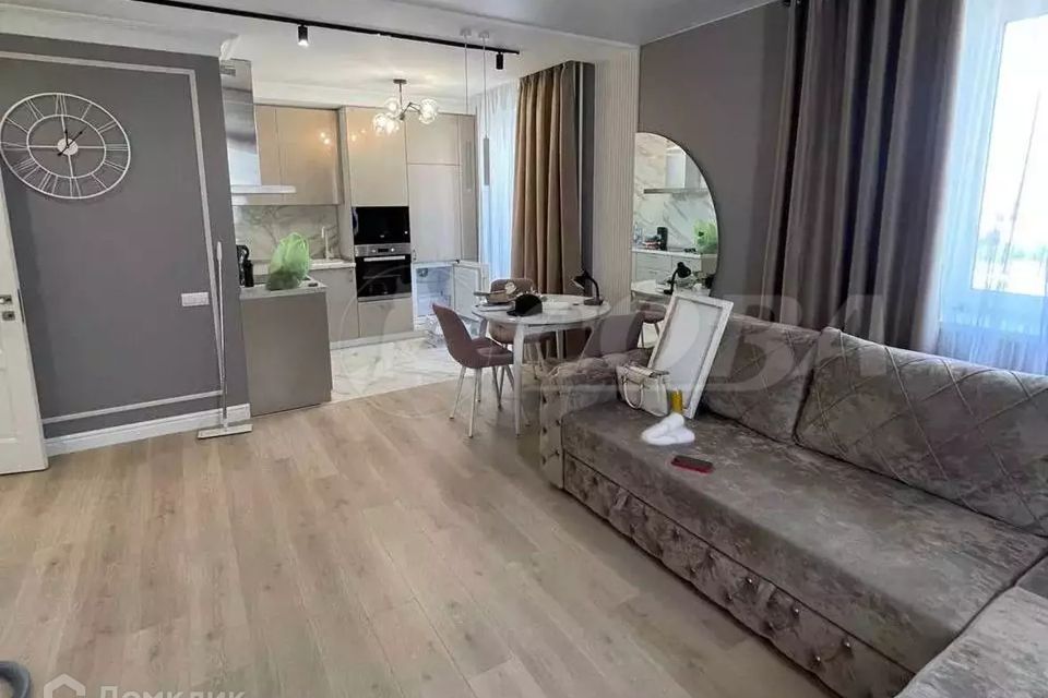 Сдаётся 1-комнатная квартира, 52 м²