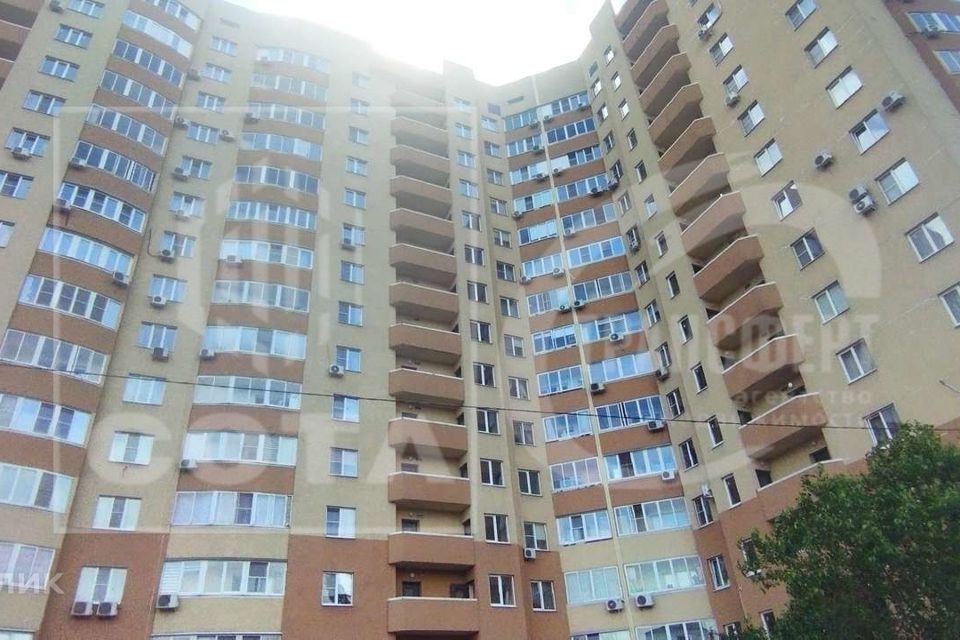 Продаётся 2-комнатная квартира, 78.2 м²