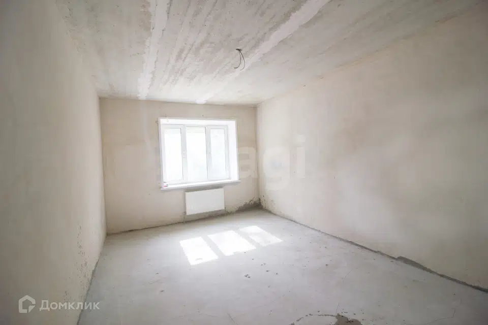 Продаётся 1-комнатная квартира, 43 м²