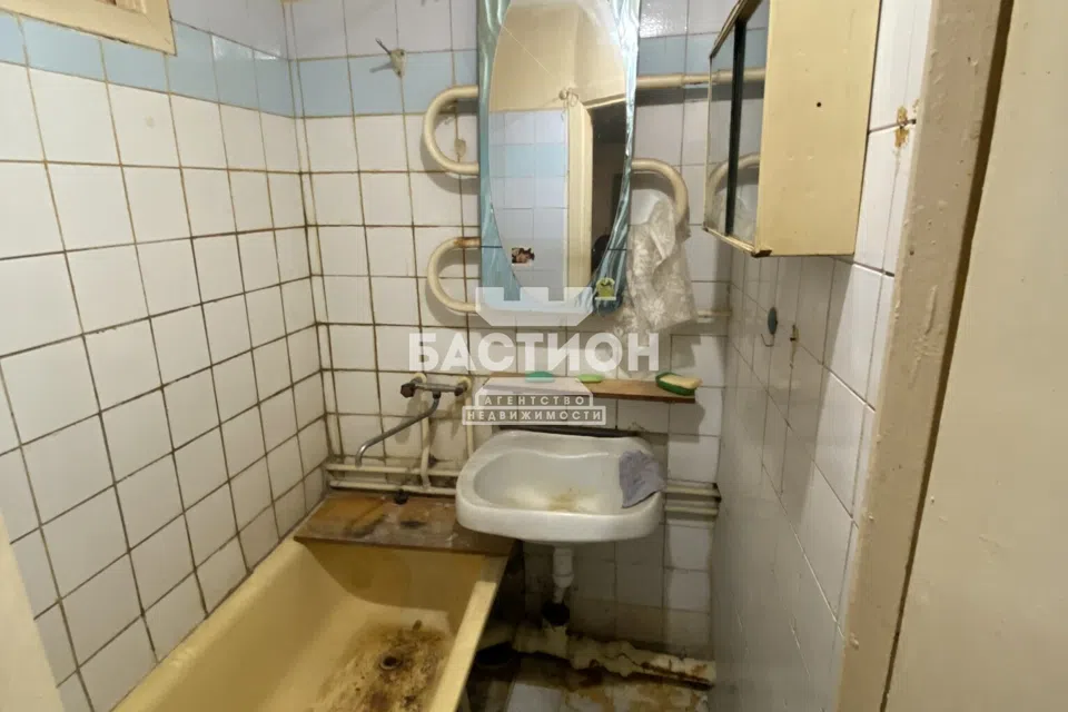 Продаётся 3-комнатная квартира, 56 м²